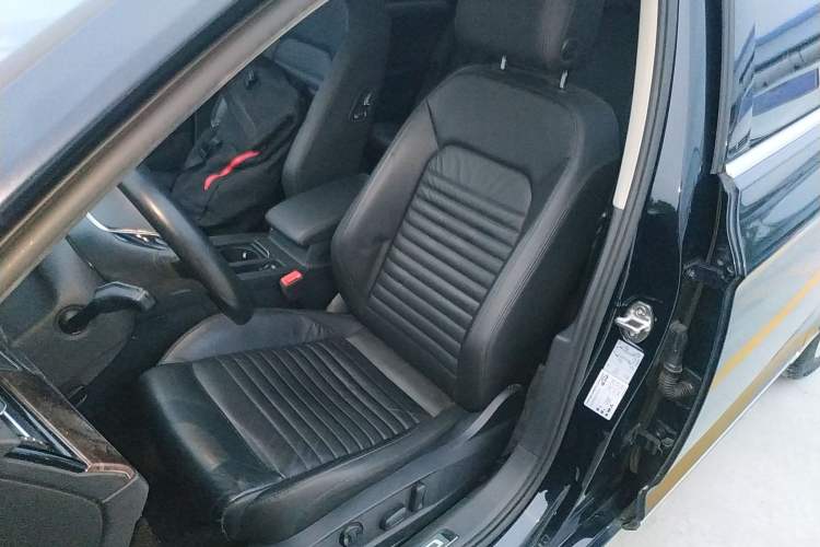 Used Volkswagen Magotan 2018 330TSI DSG Advanced Model