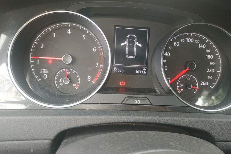 Used Volkswagen Golf 2020 Zhiai Edition 200TSI DSG Comfortable & Ambitious Version
