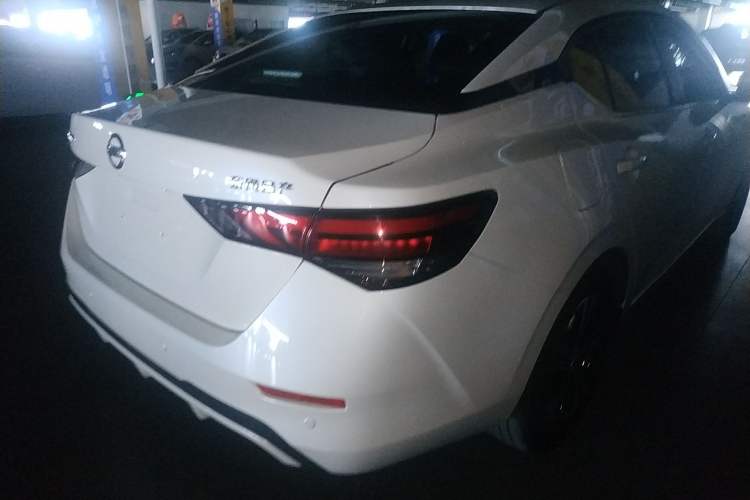 Used Nissan Sylphy 2022 1.6L XL CVT Enjoyment Edition Rear Right 45 Deg