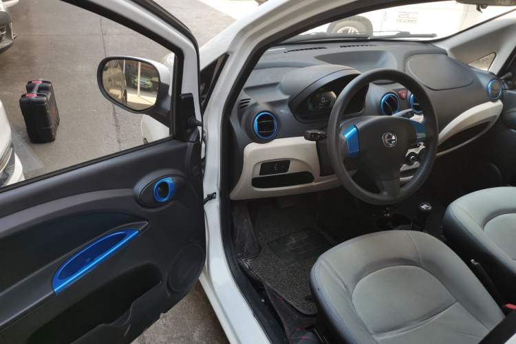 Used JMEV E200L 2018 E200L Standard Model (250 km)