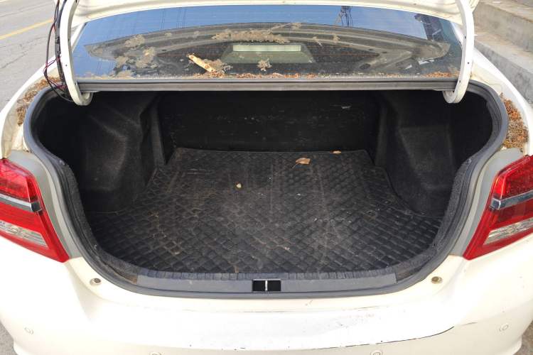 Used Toyota YARiS L Zhi Xiang 2021 1.5L CVT Leading Edition Trunk