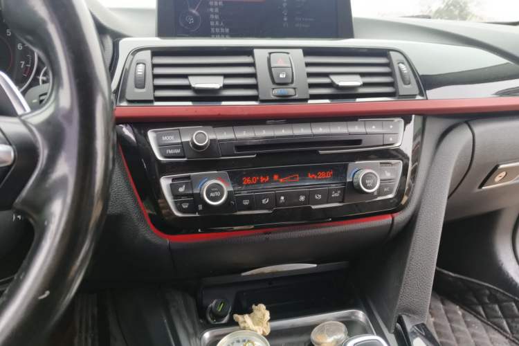 Used BMW 3 Series 2013 328i Sport Design Package
