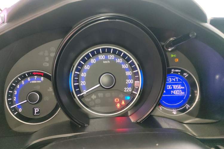 Used Honda Fit 2016 1.5L LXS CVT Comfort Sunroof Version
