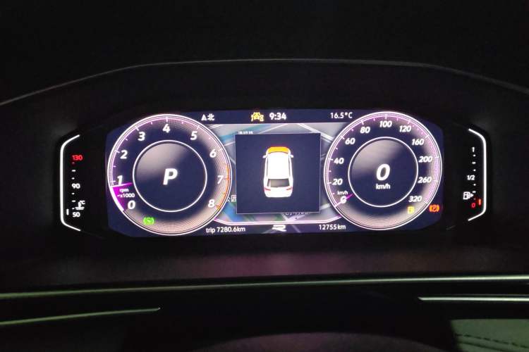 Used Volkswagen Tiguan L 2025 Model Outstanding Version 330TSI Automatic Two-Wheel Drive R-Line Longyao Edition Instrument Cluster