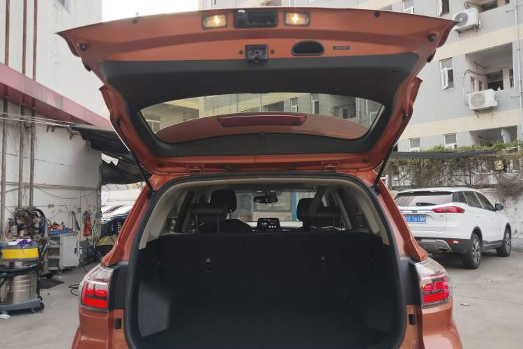 Used Kia Sportage R 2018 2.0L Automatic Smart Luxury Version China V Standard
