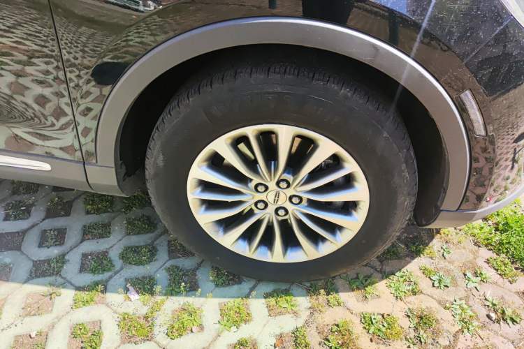 Used Lincoln MKX 2017 2.0T Four-Wheel Drive Zunya Edition
