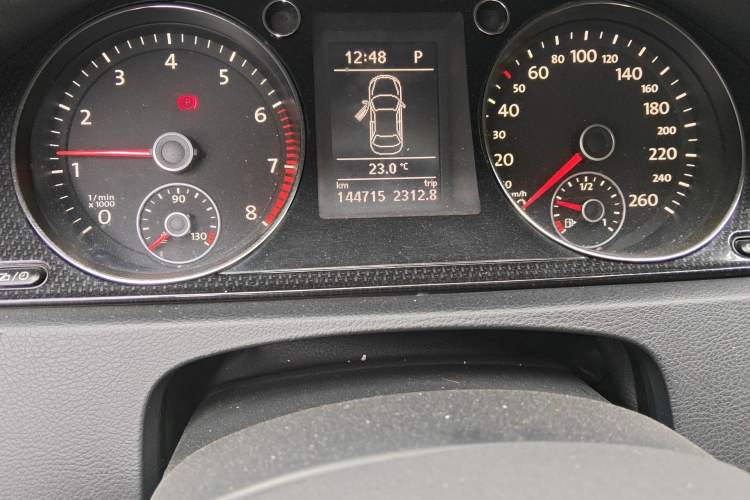 Used Volkswagen Magotan 2015 Facelift 1.8TSI Luxury Model