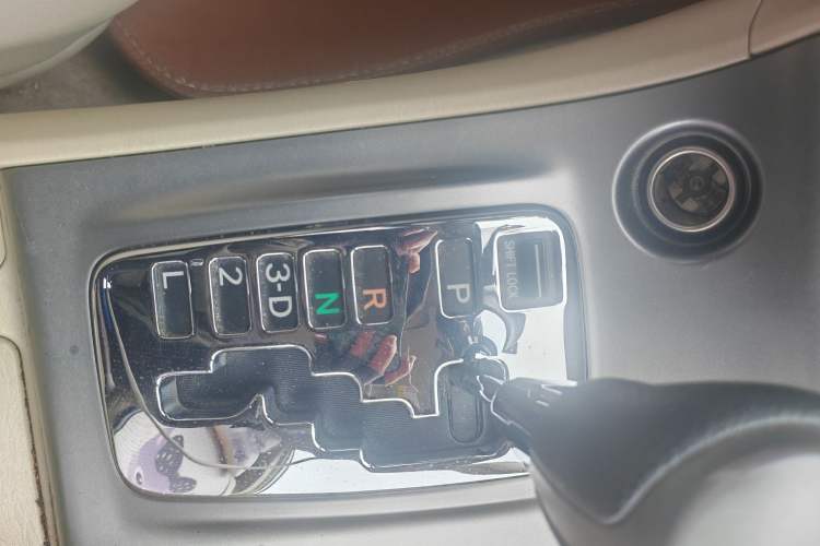 Used Toyota Corolla EX 2013 1.6L Automatic Luxury Edition