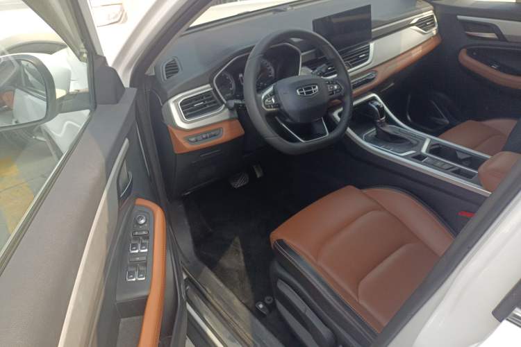 Used Geely Auto Vision X6 2020 1.4T CVT Luxury Edition