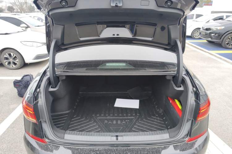 Used Volkswagen Passat 2023 Revised 330TSI Elite Edition
