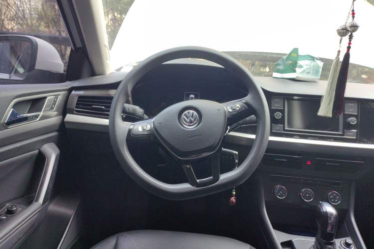 Used Volkswagen Lavida 2019 1.5L Automatic Comfort Edition China VI Standard
