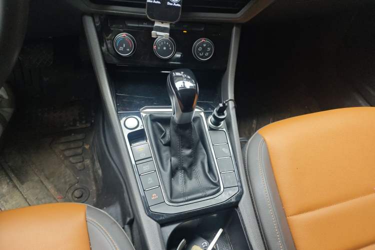 Used Volkswagen Sagitar 2019 280TSI DSG Comfort Version China VI Standard
