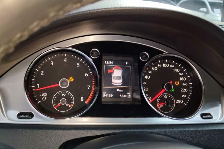 Used Volkswagen FAW-Volkswagen CC 2016 1.8TSI Luxury Model