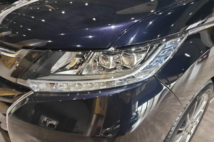 Used Honda Odyssey 2019 2.0L Rui·Zhi Zhen Edition