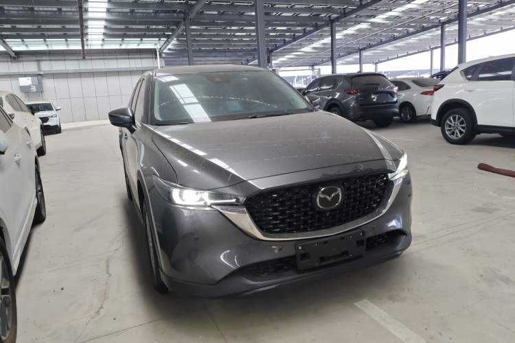 Used Mazda CX-5 2024 2.0L Automatic Two-Wheel Drive ZhiShang Pro Front Right 45 Deg