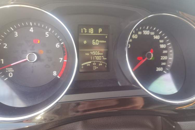 Used Volkswagen Sagitar 2015 1.6L Automatic Comfort Model