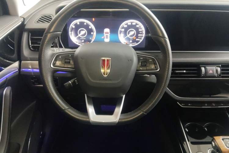 Used Hongqi HS5 2022 Revised Version 2.0T Smart Connect Flagship Edition Steering Wheel