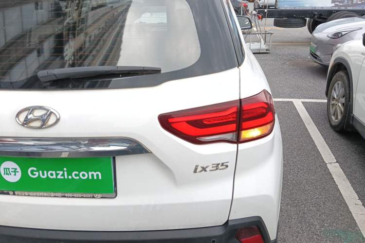 Used Hyundai ix35 2018 2.0L Automatic 2WD Zhiyong·Changxiang Edition Right Rear Taillight