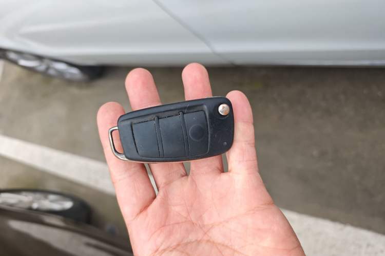 Used Chery E3 2013 1.5L Manual Fashion Model