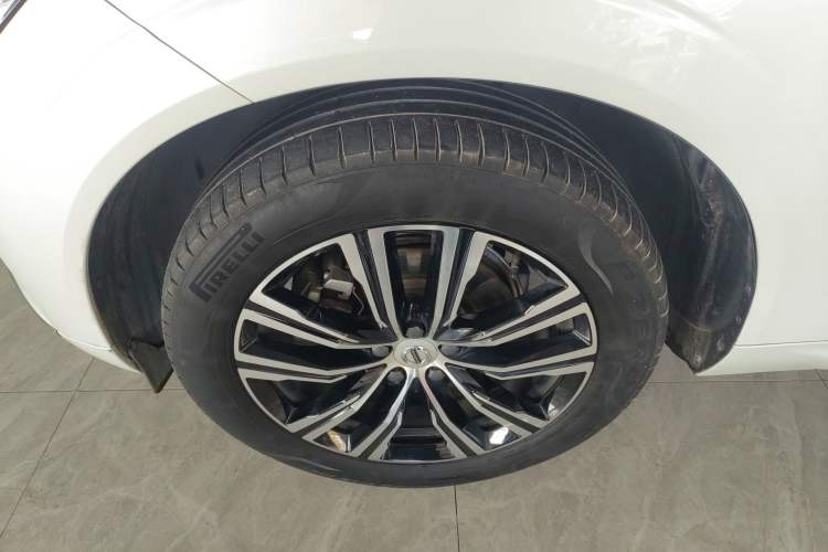 Used Volvo XC60 2022 B5 4x4 Smart Luxury Edition
