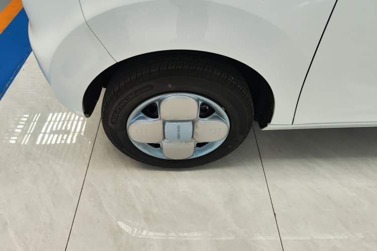 Used Geely Galaxy Panda 2024 Panda Mini 200km Endurance Bear
