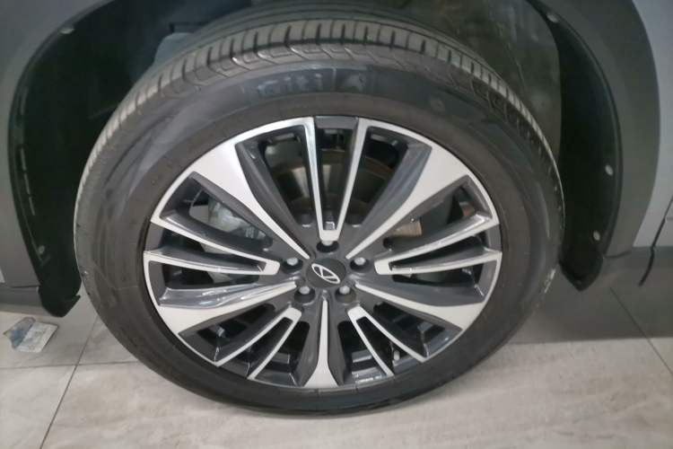 Used Chery Tiggo 8 PRO 2024 Champion Edition 390T Two-Wheel Drive Aoshi Version 5 Seats