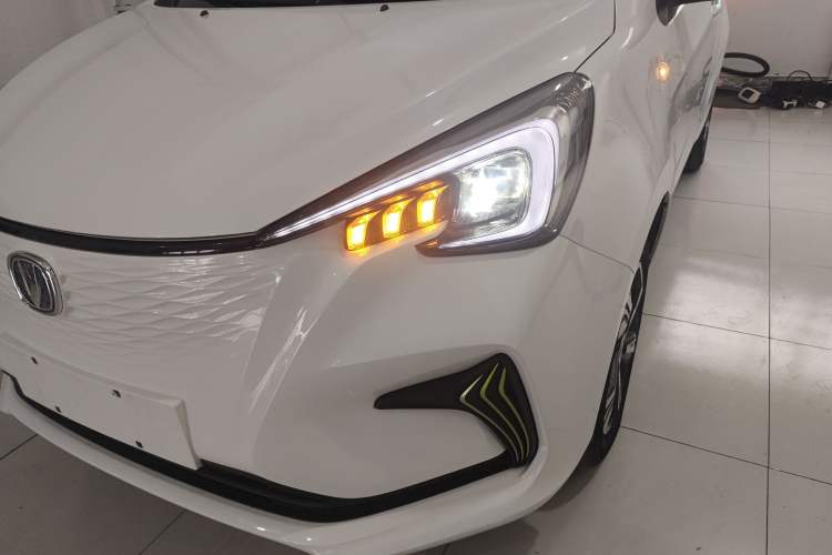 Used CHANGAN OSHAN Benni E-Star 2022 Qingxin Edition Colorful Model Lithium Iron Phosphate Left Front Headlight
