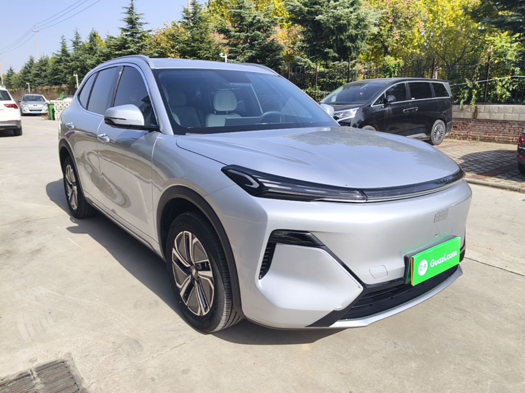 Geely Galaxy Xingjian 7 EM-i 2025 120km Launch+ Version — снимка 3