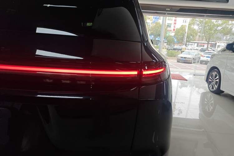 Used Li Auto L7 2024 Pro Model
