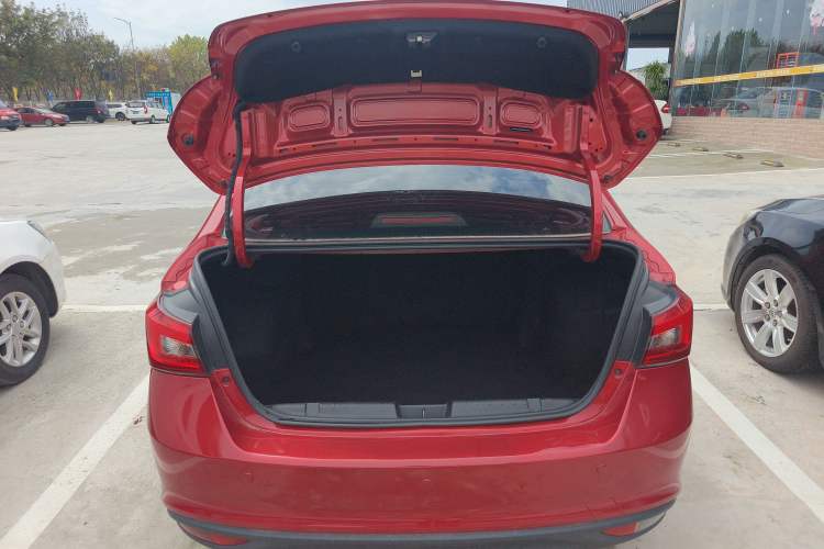 Used Chery Arrizo 5 2016 1.5L CVT Lingrui Edition Trunk