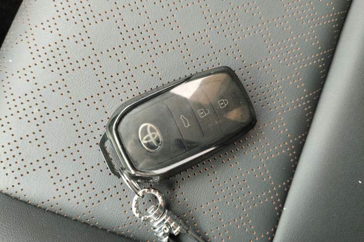 Used Toyota Corolla 2024 1.8L Smart Electric Hybrid Dual-Engine Elite Edition