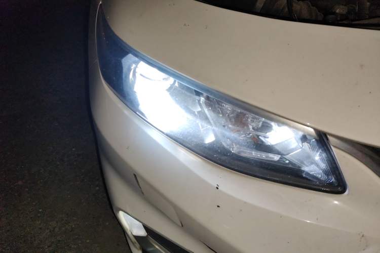 Used Chevrolet Malibu XL 2016 1.5T Dual-Clutch Ruibao Edition Right Front Headlight