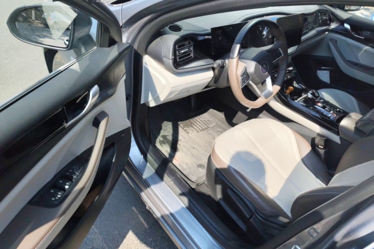 Used BYD Qin PLUS 2024 HONOR Edition DM-i 55KM Leading Model