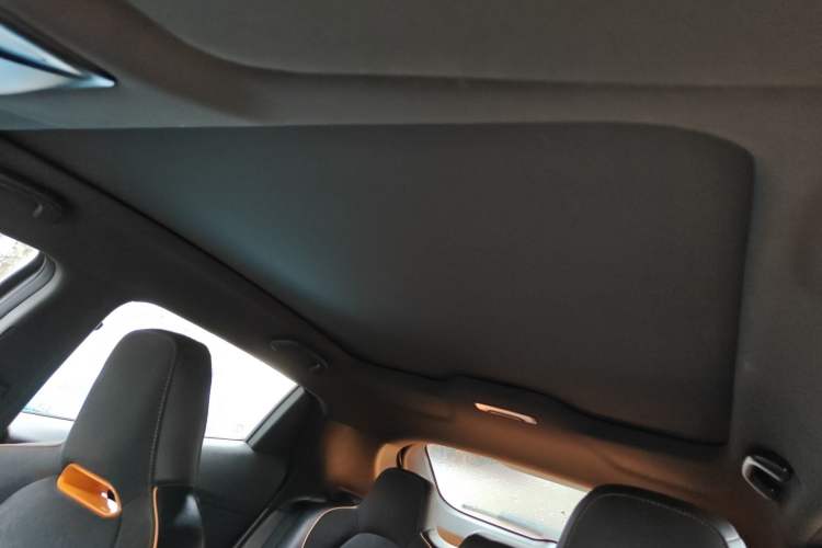 Used CHANGAN UNI-T 2022 1.5T Sport Edition Flagship Version Headliner