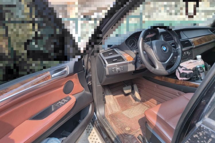 Used BMW X5 2013 xDrive35i Luxury Model
