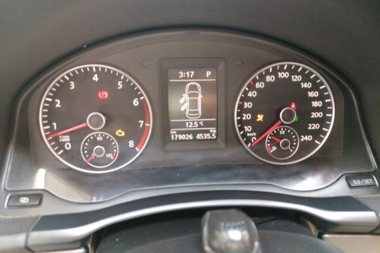 Used Volkswagen Sagitar 2010 1.4 TSI Automatic Luxury Model
