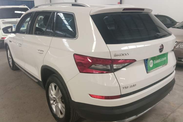 Used Skoda Kodiaq 2018 Facelifted TSI330 5-Seater Two-Wheel-Drive Luxury Enjoyment Edition
