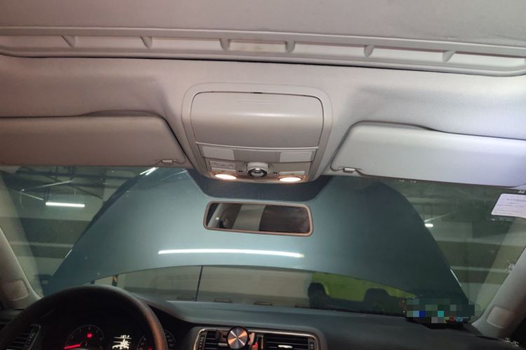 Used Volkswagen Sagitar 2012 1.6L Automatic Comfort Edition
