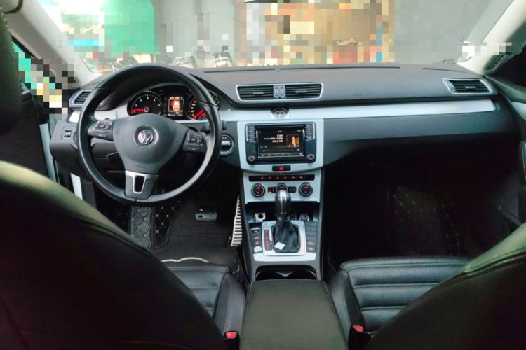 Used Volkswagen CC 2016 1.8TSI Luxury Model Center Console