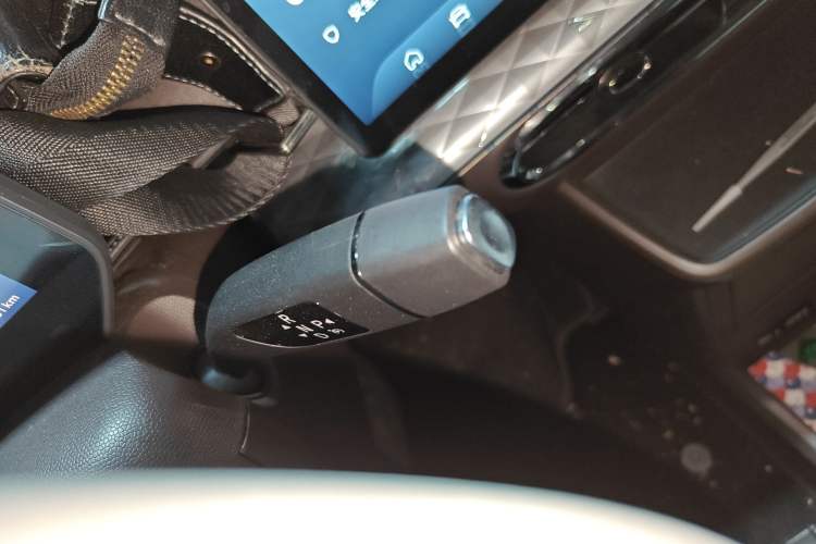 Used JAC Yiwei 3 2023 505km Pro
