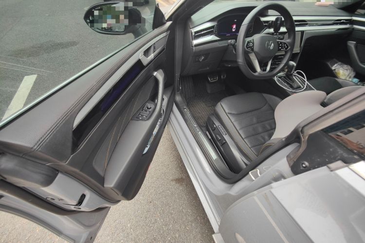 Used Volkswagen FAW-Volkswagen CC 2024 380TSI Striking All-Encompassing Edition