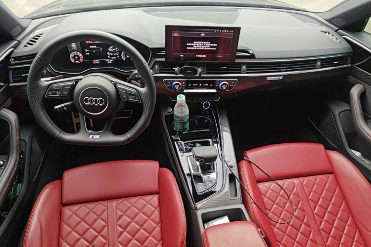 Used Audi S4 2024 S4 Avant 3.0TFSI Center Console