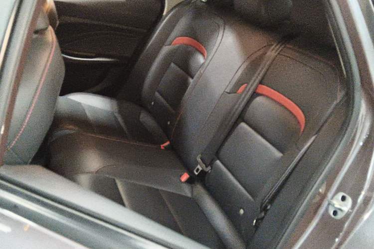 Used MG 5 2022 180 DVVT CVT Youth Flagship Edition