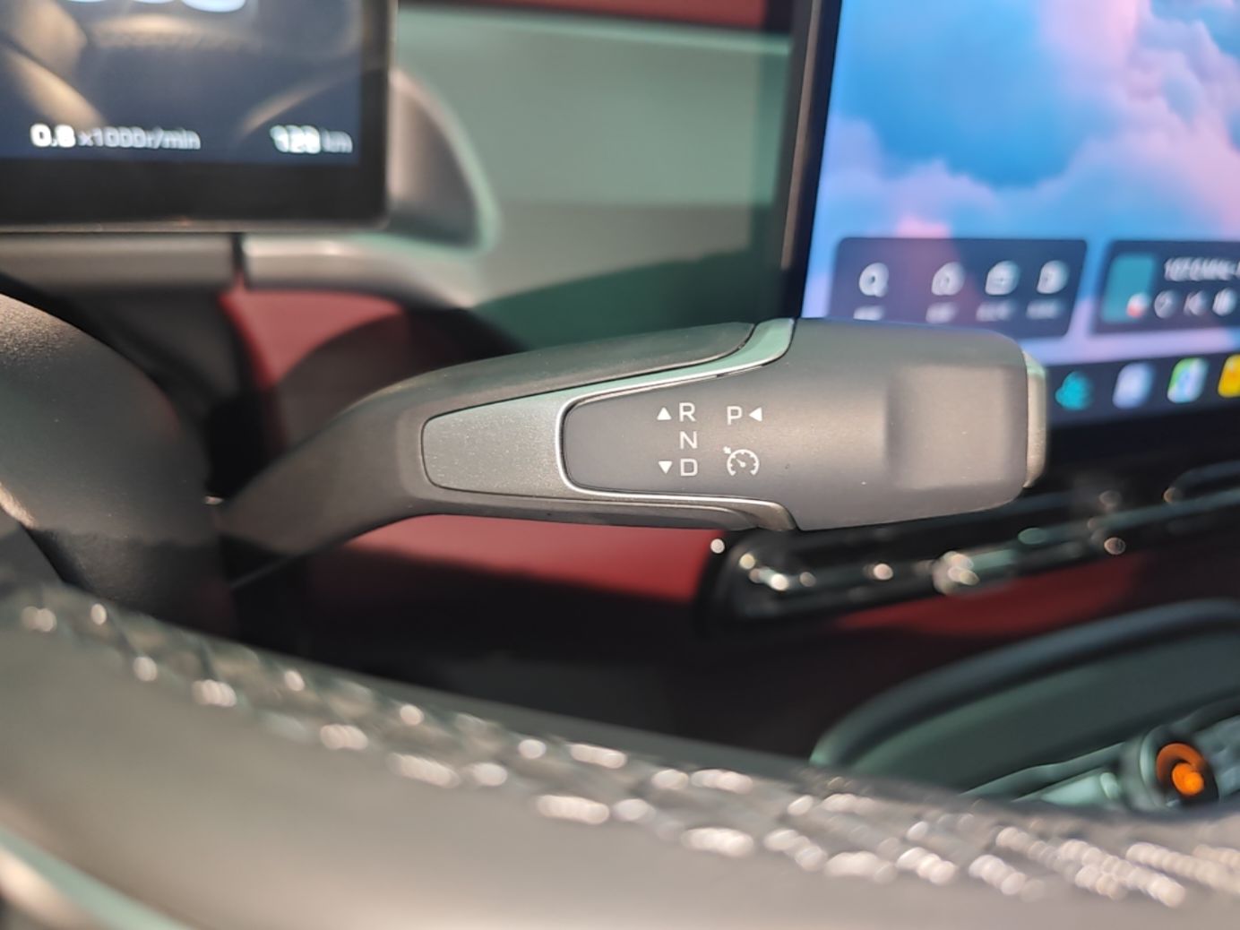 Hongqi H5 2026 Model 1.5T DCT Qi Yun Pro Edition — снимка 16