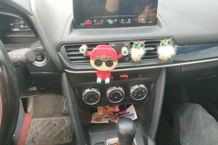 Used Mazda CX-4 2021 2.0L Automatic Two-Wheel Drive Blue Sky Dynamic Edition Audio And AC Panel