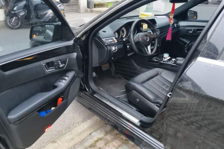 Used Mercedes-Benz E-Class 2015 E 260 L Sport Luxury Model
