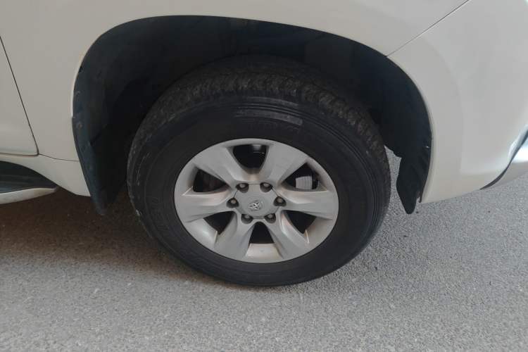 Used Toyota Prado 2010 4.0L Automatic TX-L
