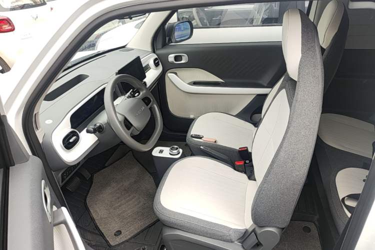 Used Geely Galaxy Panda 2025 210 km – Yuanqi Bear
