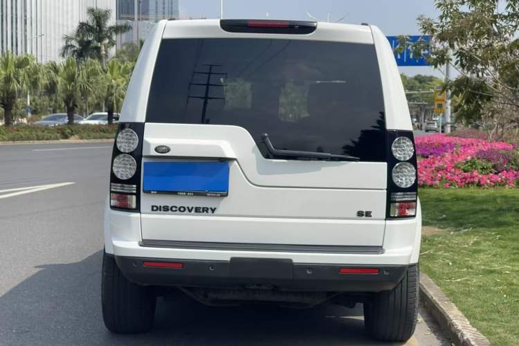 Used Land Rover Discovery 2016 3.0 SC V6 SE Rear