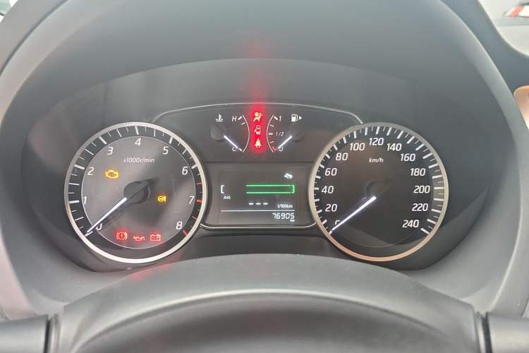 Used Nissan Sylphy 2019 Classic 1.6 XL Manual Luxury Edition Instrument Cluster